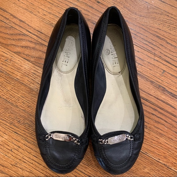 ⚡️⚡️⚡️ CHANEL Ballet Flats in Black with Silver Hardware - Picture 3 of 8